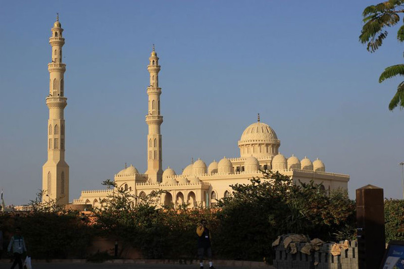 Белая мечеть Эль-Мина, Хургада