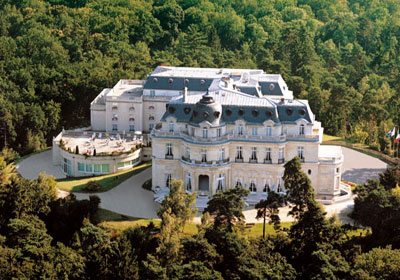 Замки-отели Франции