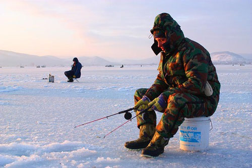 Зимняя рыбалка: Что одеть на зимнюю рыбалку