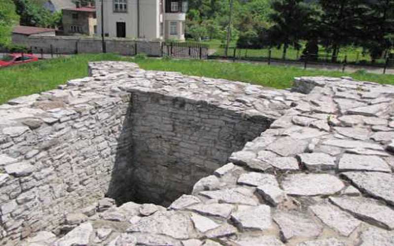 Замок в Славкуве: Проклятие польских упырей