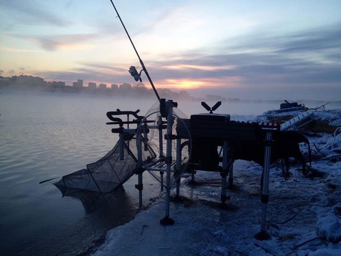 Настоящий зимний выезд на рыбалку. Фото 1