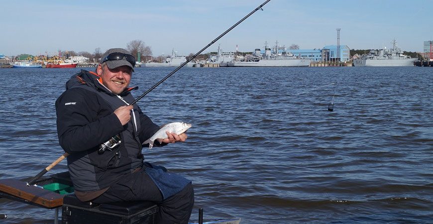 Рыбалка в марте: кого, на что и как ловить