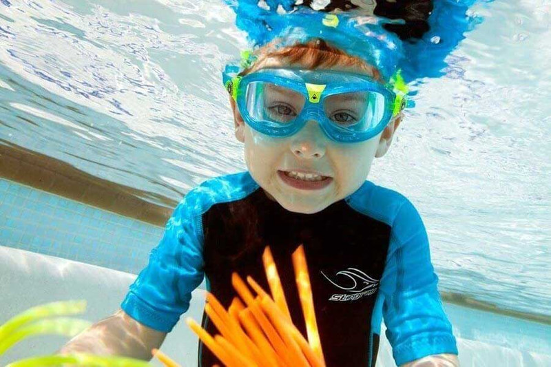 Детские гидрокостюмы для плавания в бассейне