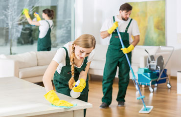 Уборка квартиры - почему стоит доверить эту задачу профессиональной компании?