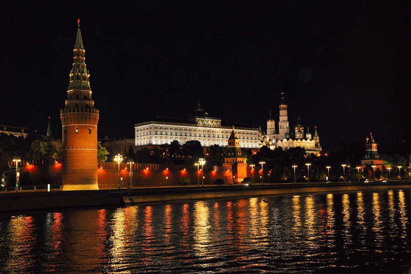 Рыбалка осенью в центре Москвы. Фото 1