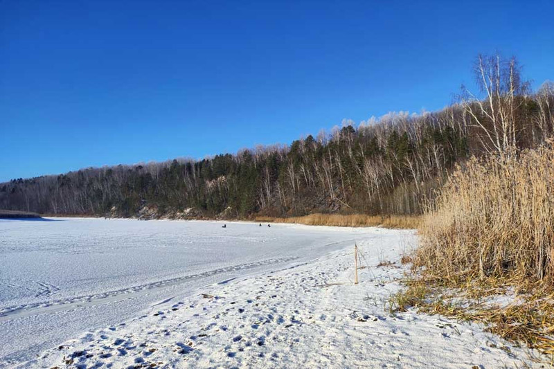 Рыбалка на Вятских озерах - в улове лещи, плотва, окунь. Фото 1