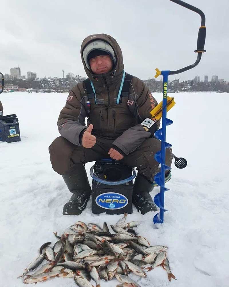 Лучшая рыбалка: Ловля плотвы по первому льду. Фото 2