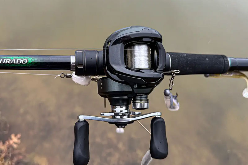 Кастинговая катушка Shimano Curado 200 M