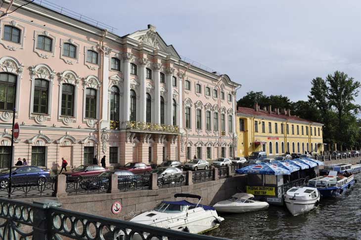 Пять древних стражей Петербурга