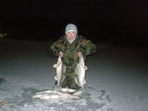 Зимняя рыбалка: Поплавочная удочка