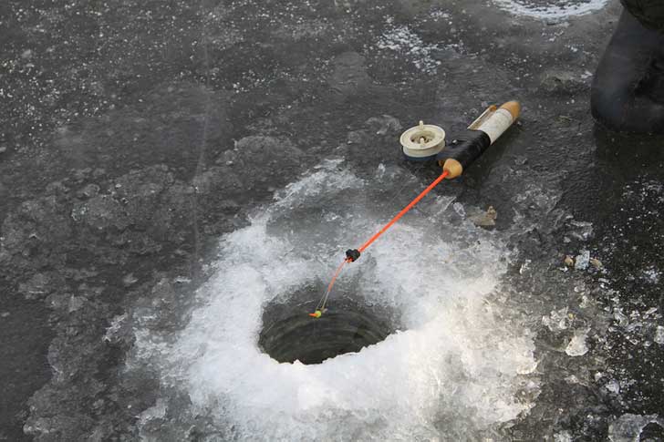 Зимняя рыбалка на Белоярском водохранилище